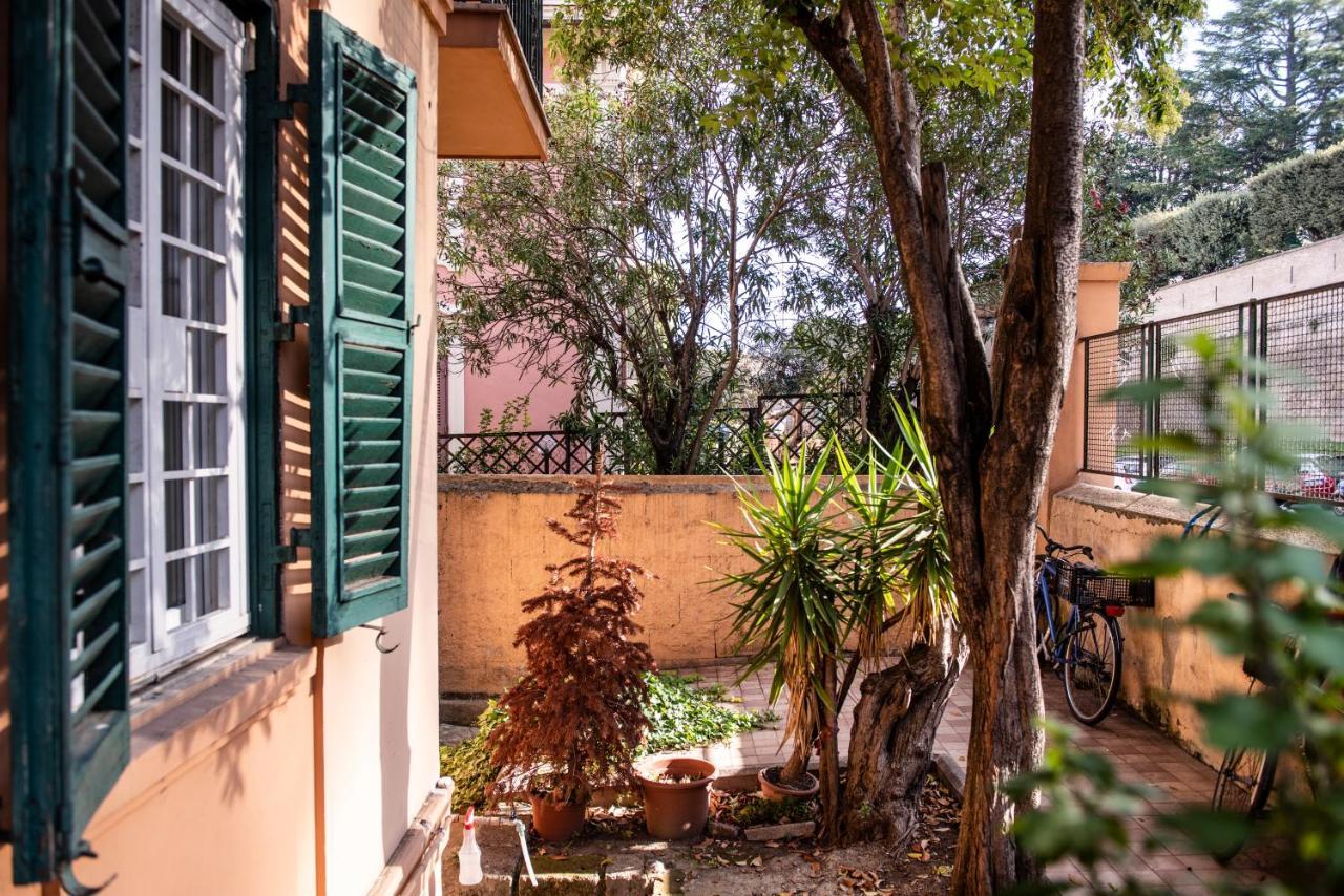 Claudia Vatican House ローマ エクステリア 写真